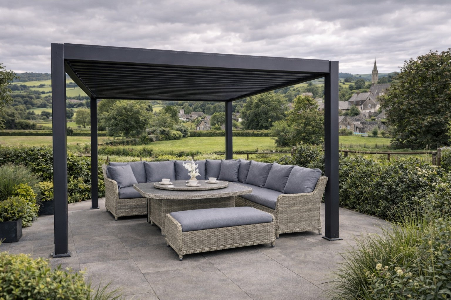 Solaro Louvred Pergola